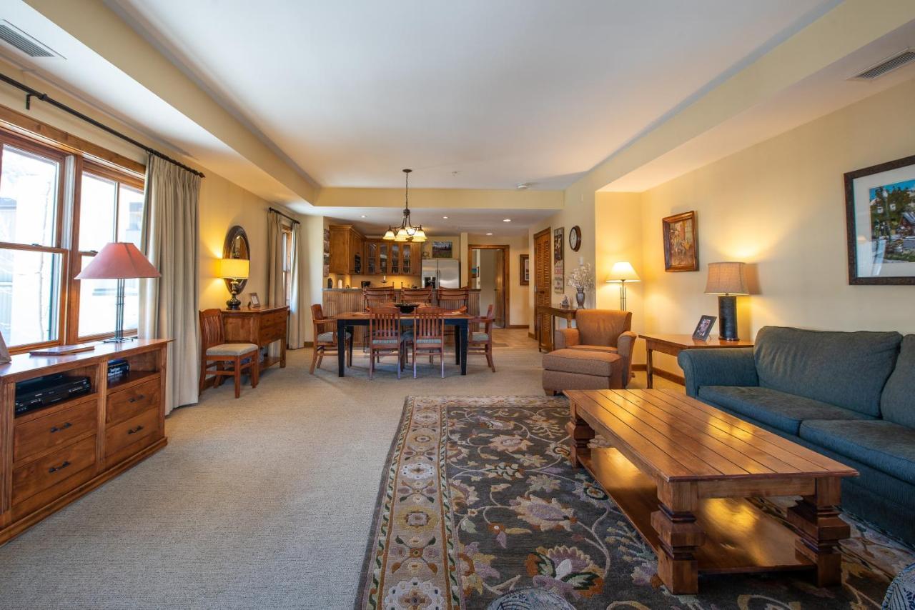 Two Bedroom Condo With Balcony Over Mountaineer Square - Just Steps From The Slopes! Condo Crested Butte Εξωτερικό φωτογραφία